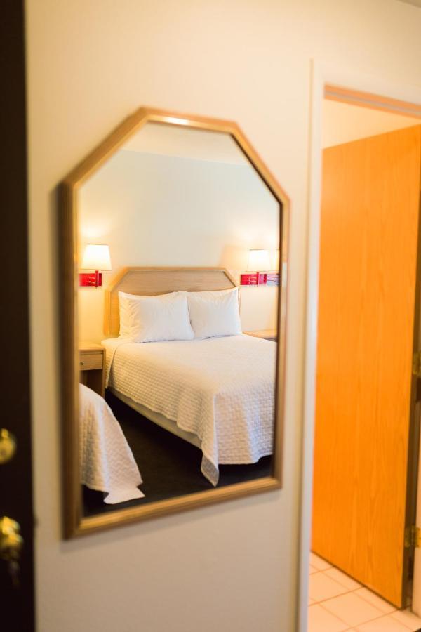 Two Sunsets Hotel Panguitch Εξωτερικό φωτογραφία