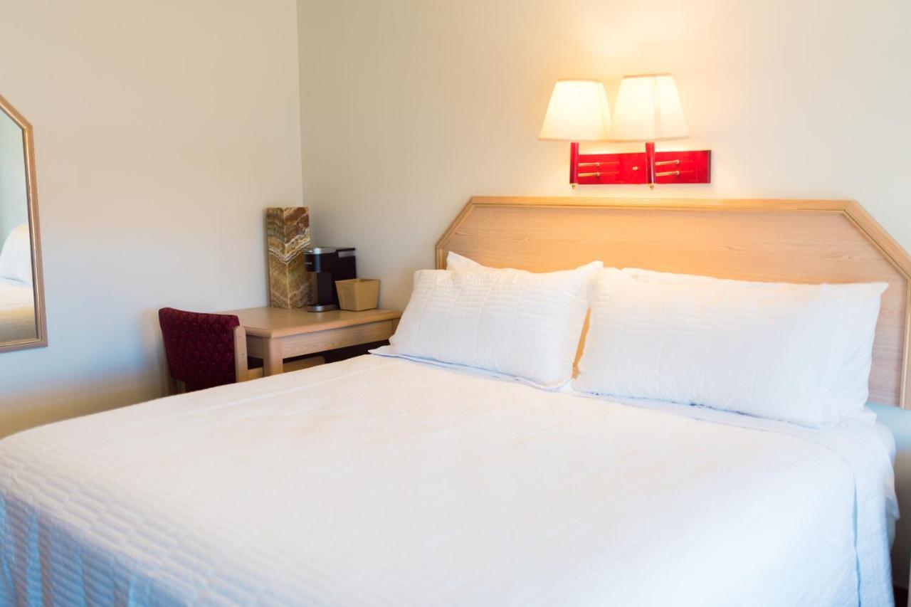 Two Sunsets Hotel Panguitch Εξωτερικό φωτογραφία