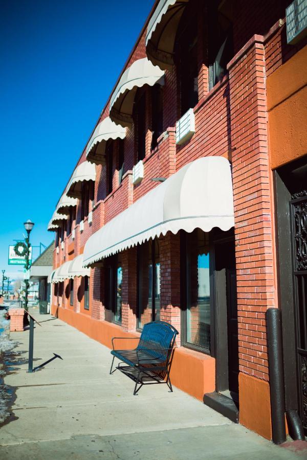 Two Sunsets Hotel Panguitch Εξωτερικό φωτογραφία